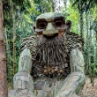 trollov� Thomase Damba